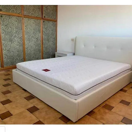 Chiara Apartment *